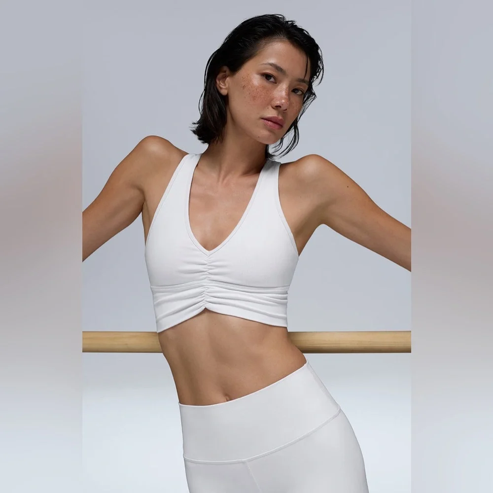 ALO Yoga nwt alo